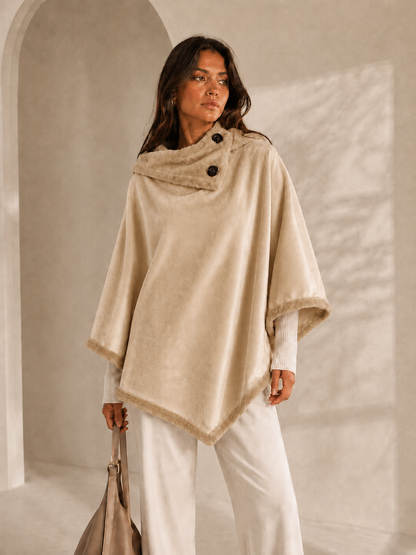 Poncho Liso con Piel Corderito